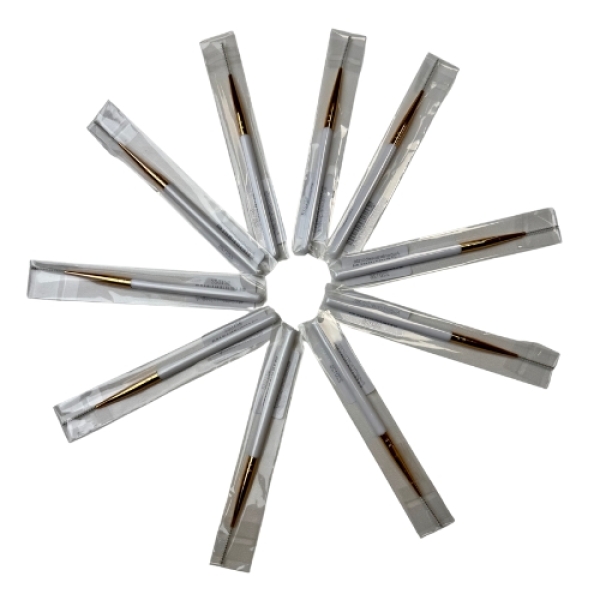 10 Augenbrauenbürsten im kreis